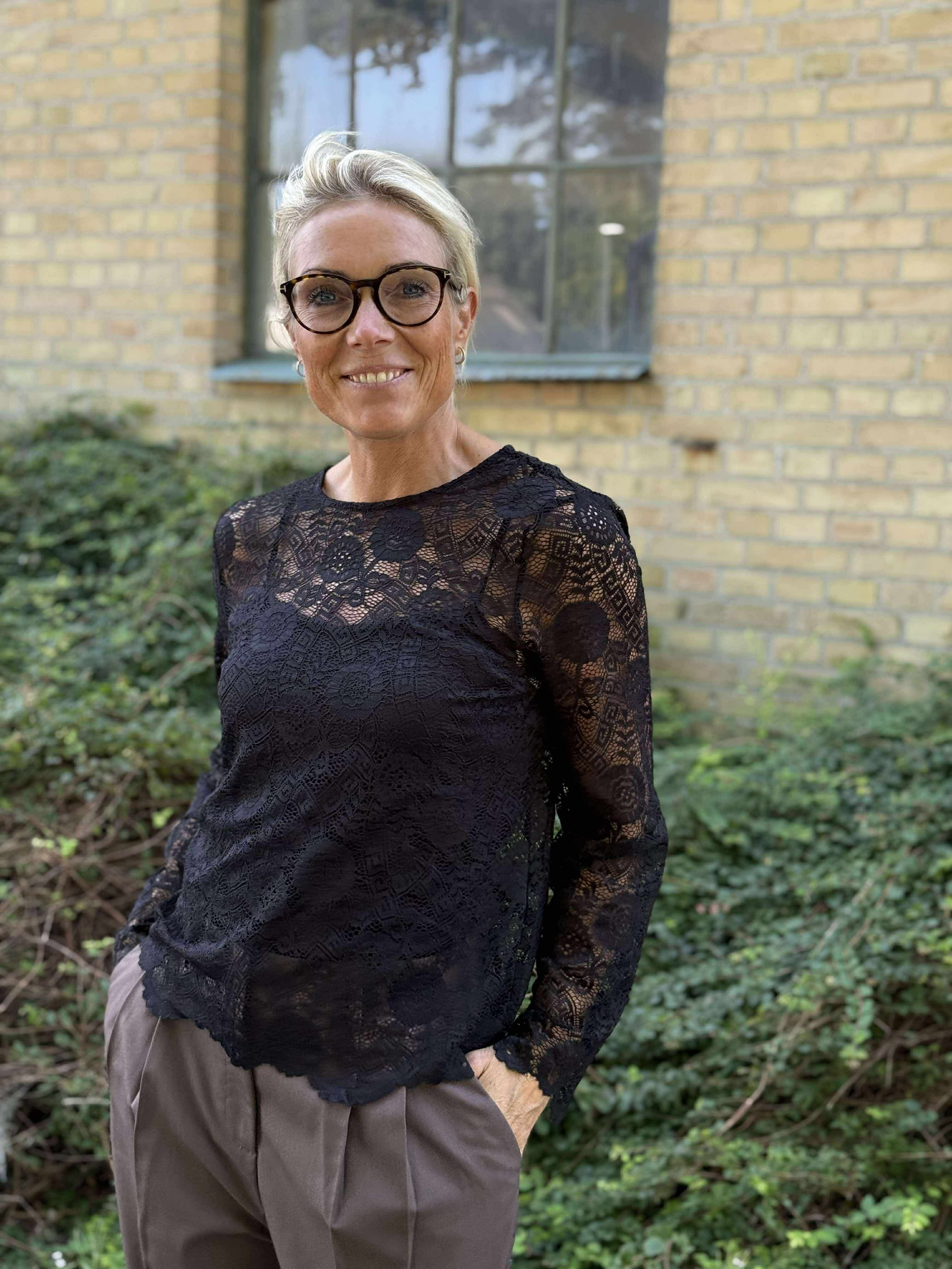 PCOLLINE Top - Black